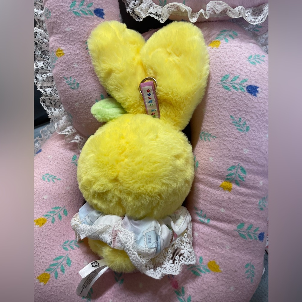 Baby three Lilyrabbit Town V2 Series Vinyl Plush Pendant (Yellow) - Picture 4 of 8